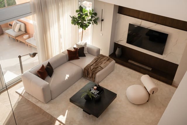 3 chambre Penthouse à vendre à Marbella avec piscine garage - 2 695 000 € (Ref: 9574434)