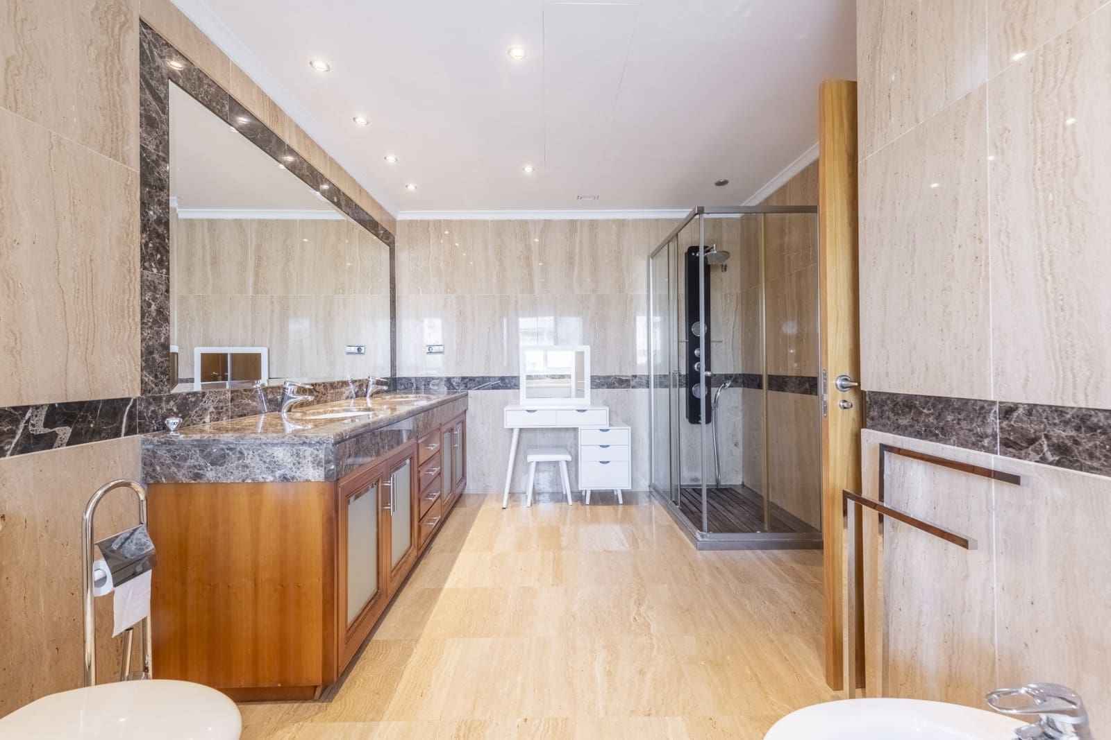 4 slaapkamer Penthouse te koop in Marbella met zwembad garage - € 3.950.000 (Ref: 9594907)