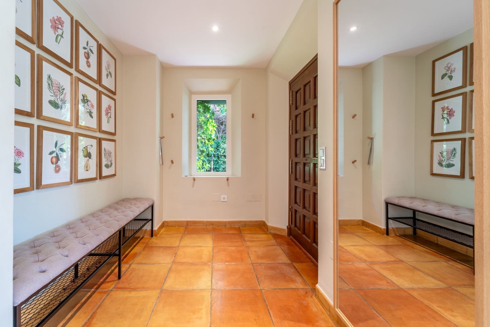 4 slaapkamer Villa te koop in Marbella met zwembad garage - € 2.490.000 (Ref: 9604843)