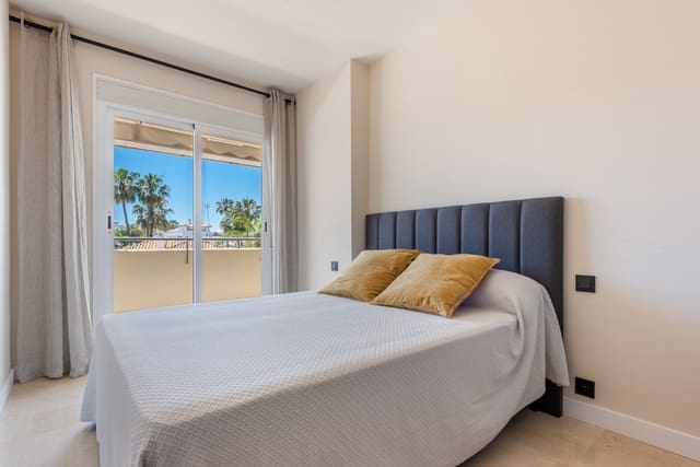 2 slaapkamer Appartement te huur in San Pedro de Alcantara, Marbella met zwembad garage - € 2.500 (Ref: 9614424)