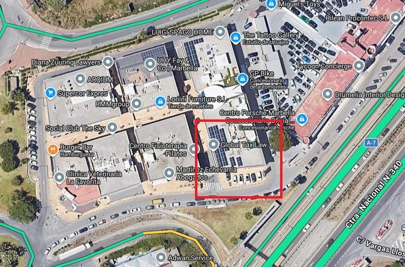 Kaupallinen myytävänä paikassa Puerto Banus mukana 
autotalli - 4 000 000 € (Ref: 9615385)