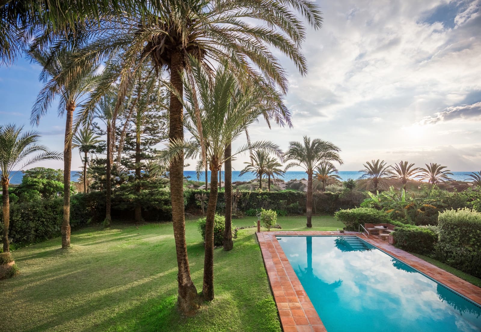 5 camera da letto Villa da affitare come casa vacanza in Marbella con piscina garage - 11.000 € (Rif: 9618076)