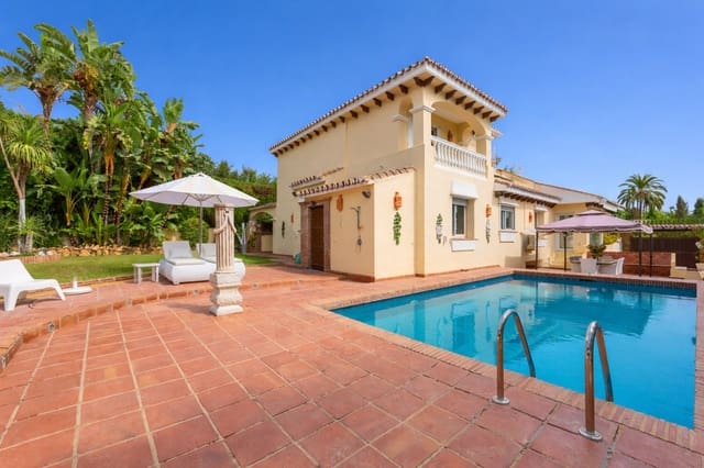 4 sovrum Villa till salu i Marbella med pool garage - 2 990 000 € (Ref: 9629908)