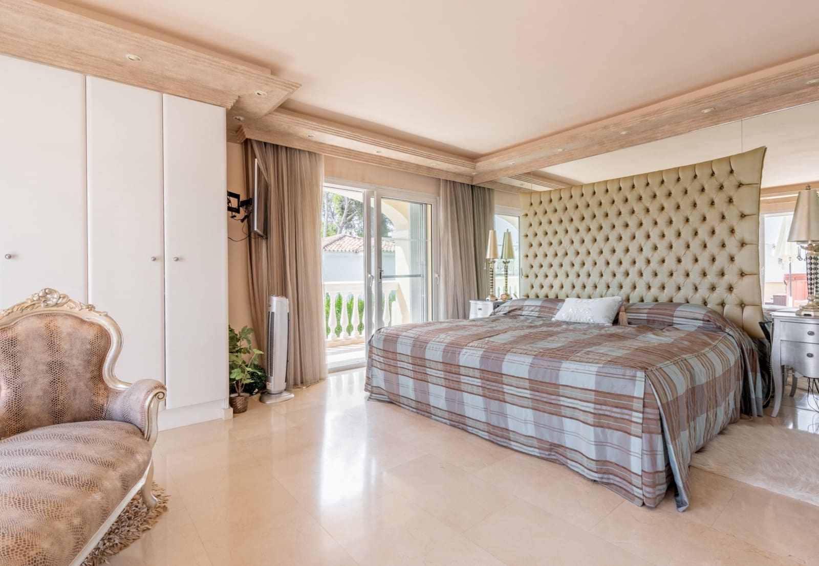 4 sovrum Villa till salu i Marbella med pool garage - 2 990 000 € (Ref: 9629908)