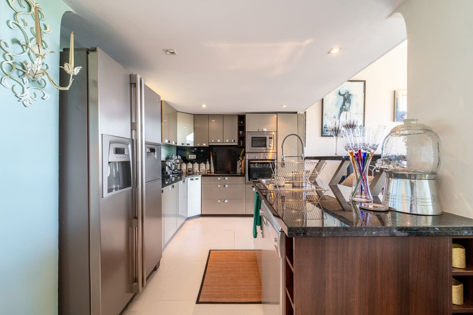 4 soverom Villa til salgs i Istan med svømmebasseng garasje - € 1 750 000 (Ref: 9637300)