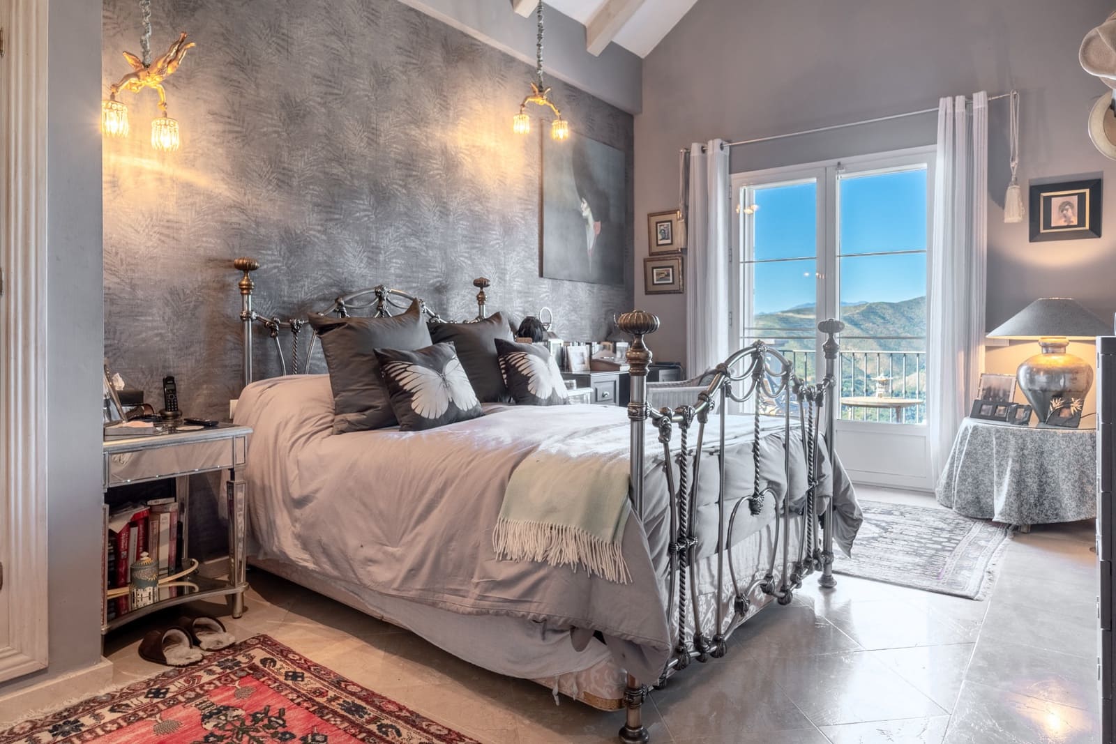 4 soverom Villa til salgs i Istan med svømmebasseng garasje - € 1 750 000 (Ref: 9637300)