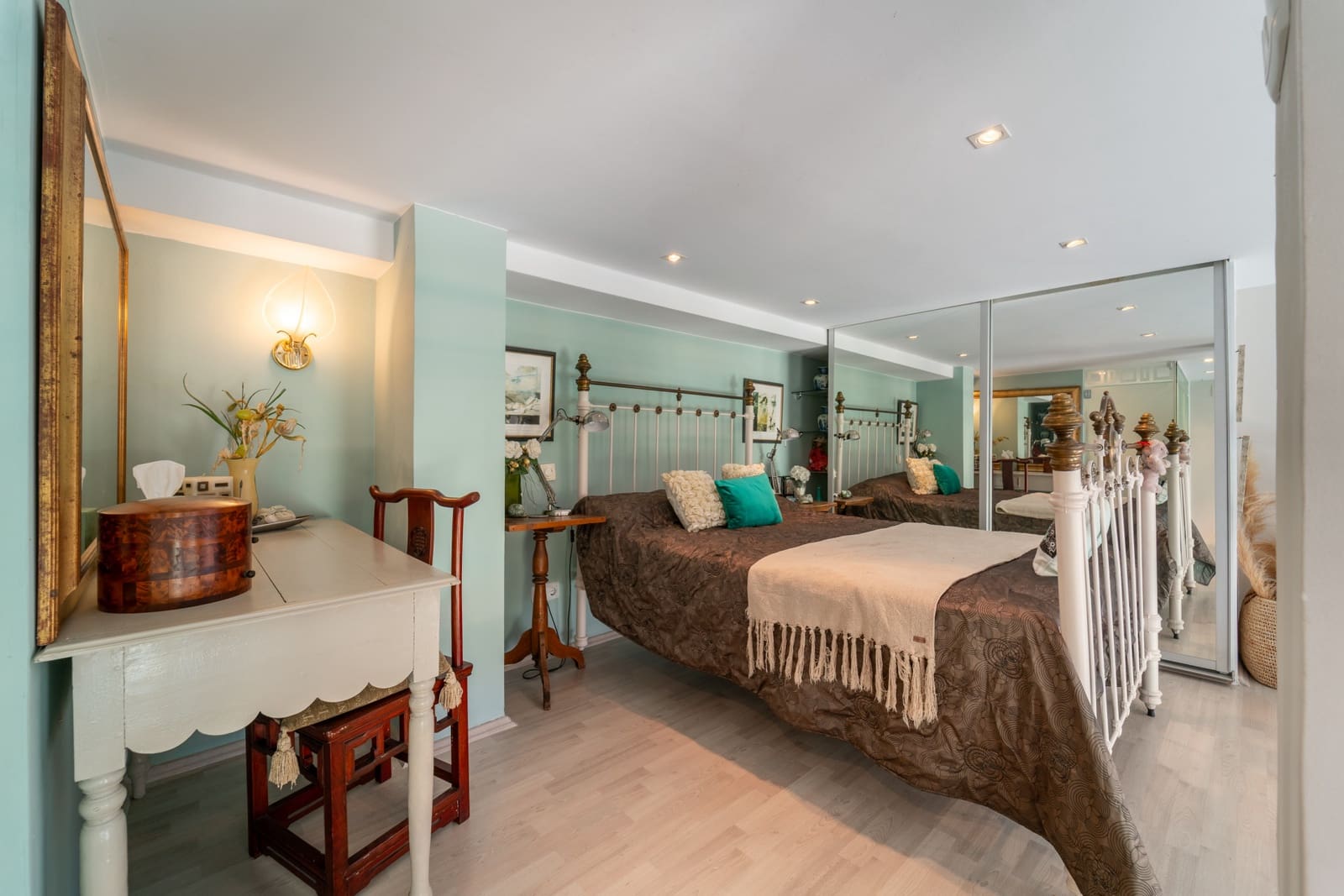 4 soverom Villa til salgs i Istan med svømmebasseng garasje - € 1 750 000 (Ref: 9637300)