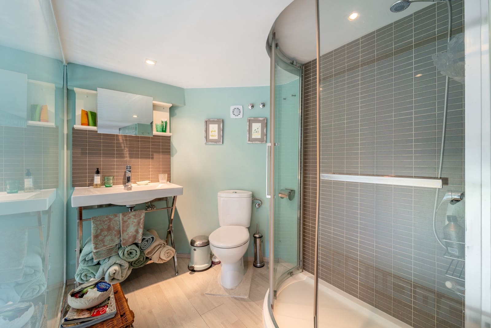 4 soverom Villa til salgs i Istan med svømmebasseng garasje - € 1 750 000 (Ref: 9637300)