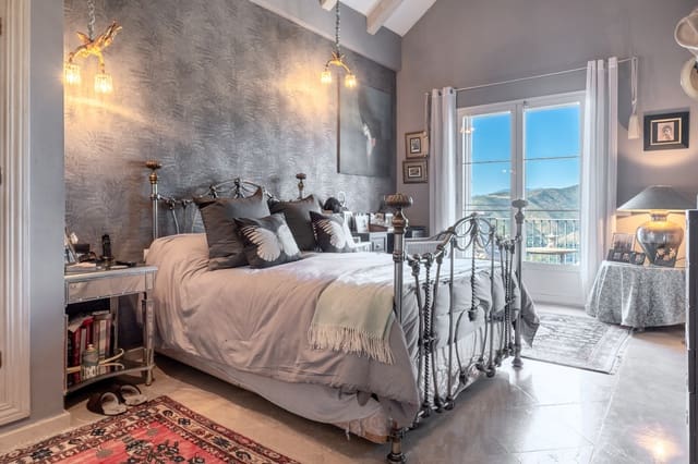 4 Zimmer Villa zu verkaufen in Istán mit Pool Garage - 1.750.000 € (Ref: 9637300)