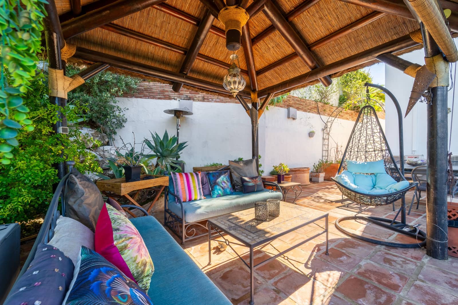 4 soverom Villa til salgs i Istan med svømmebasseng garasje - € 1 750 000 (Ref: 9637300)