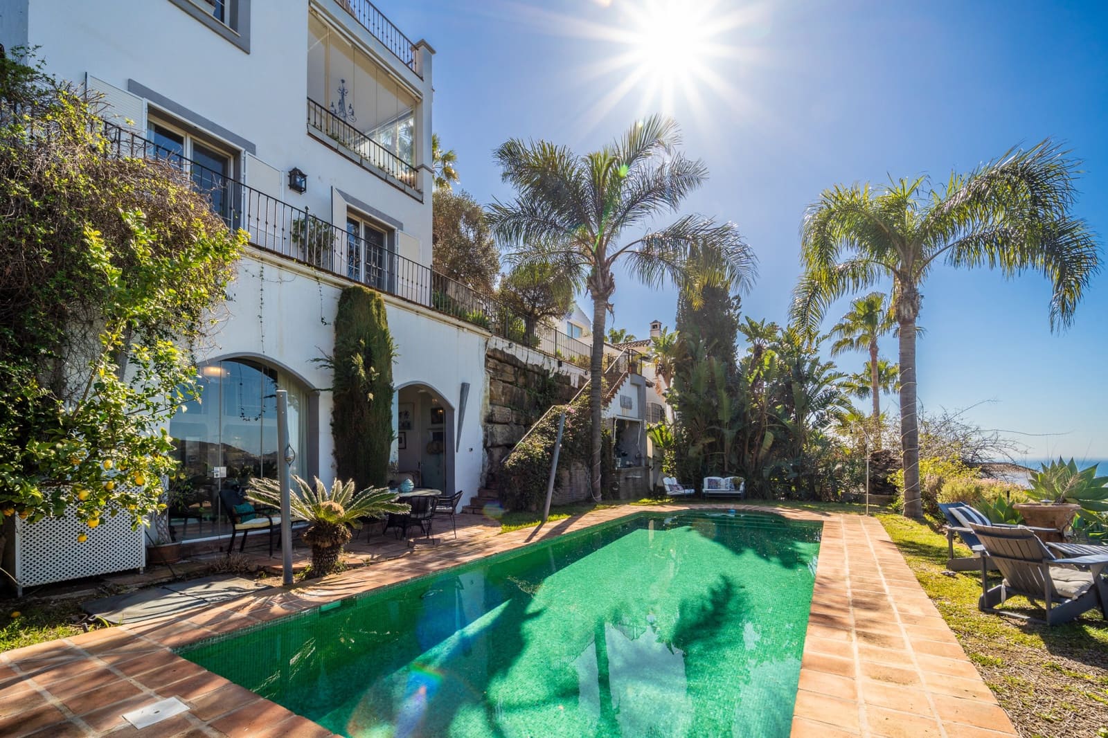 4 soveværelse Villa til salg i Istan med swimmingpool garage - € 1.750.000 (Ref: 9637300)