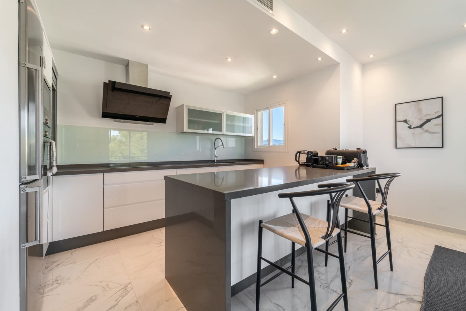 3 sypialnia Penthouse na sprzedaż w Marbella z basenem garażem - 1 595 000 € (Ref: 9647946)