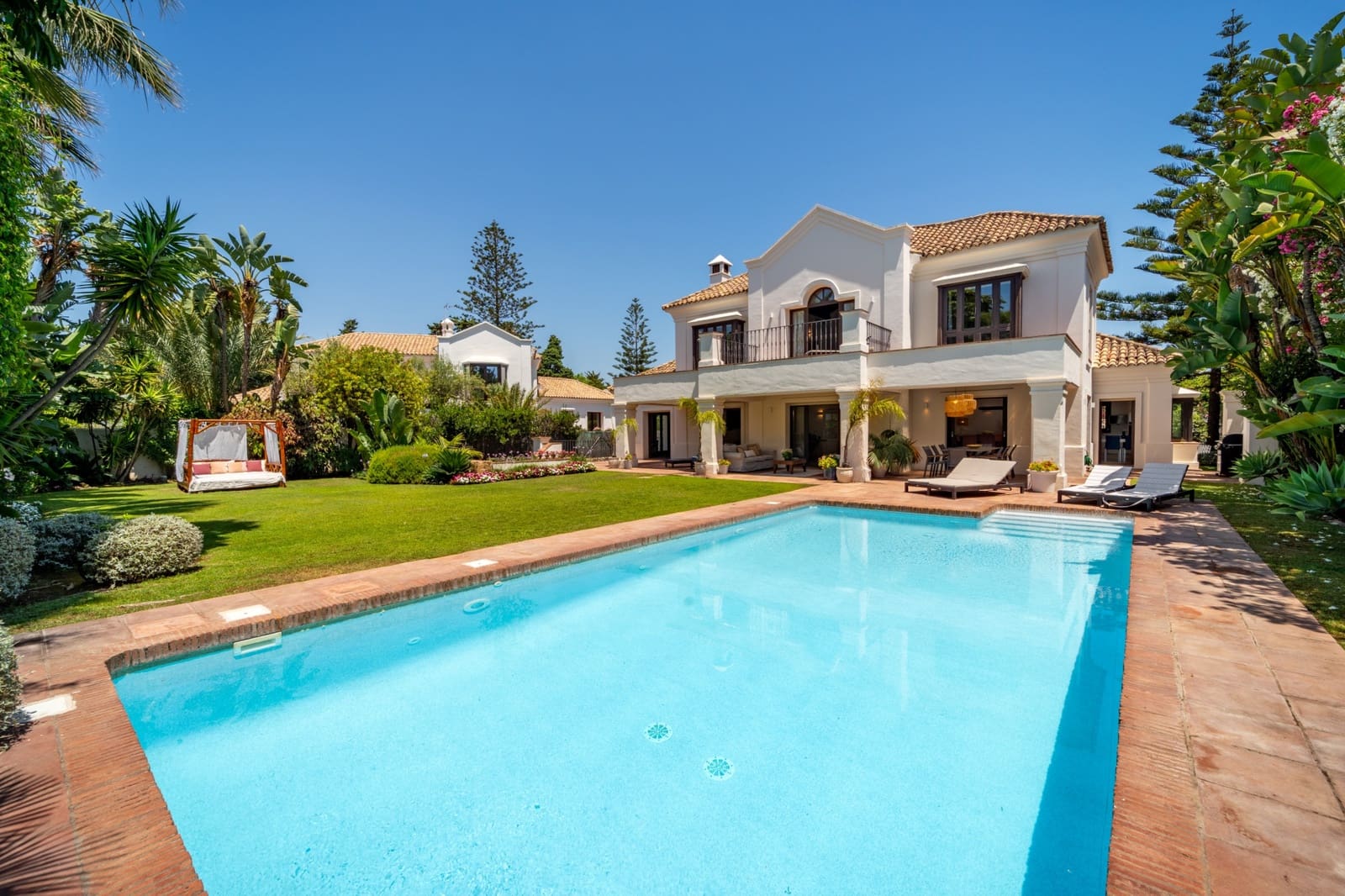 6 camera da letto Villa da affitare come casa vacanza in Guadalmina con piscina garage - 12.000 € (Rif: 9650821)