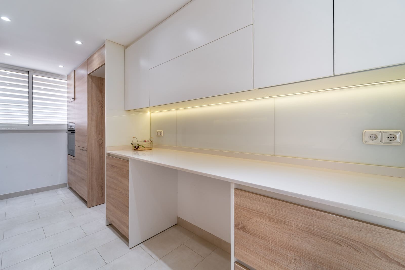 3 sovrum Lägenhet till salu i Marbella med pool garage - 995 000 € (Ref: 9651711)