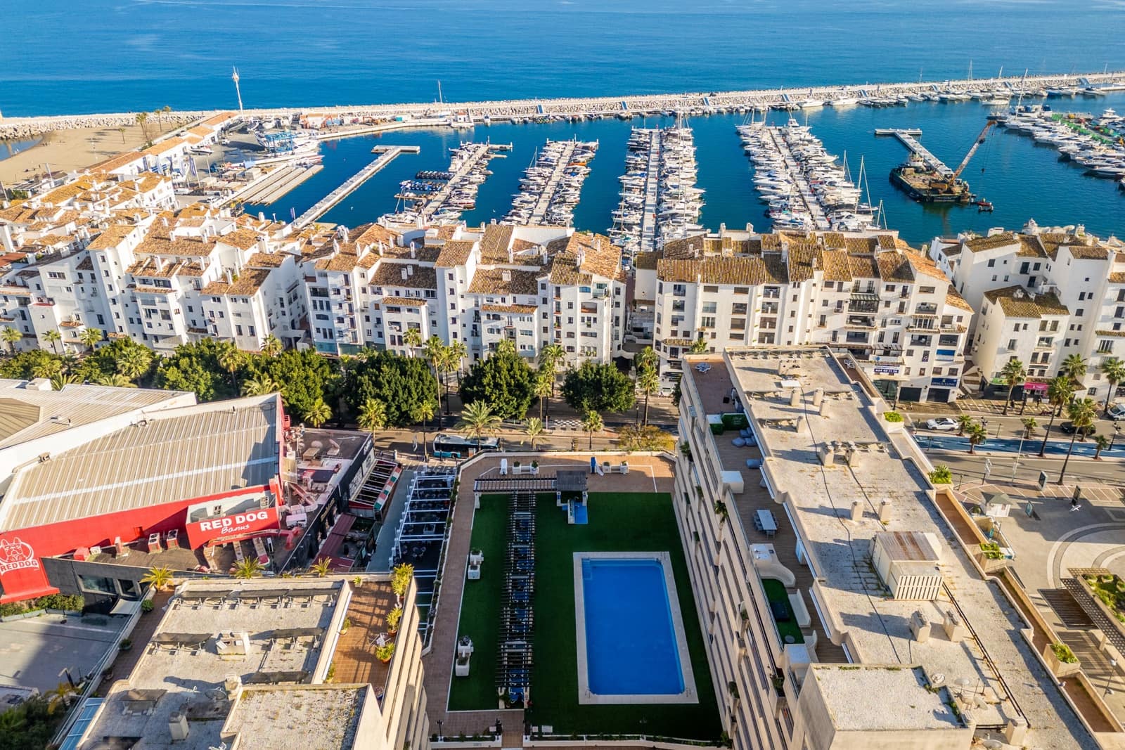 3 sovrum Lägenhet till salu i Marbella med pool garage - 995 000 € (Ref: 9651711)