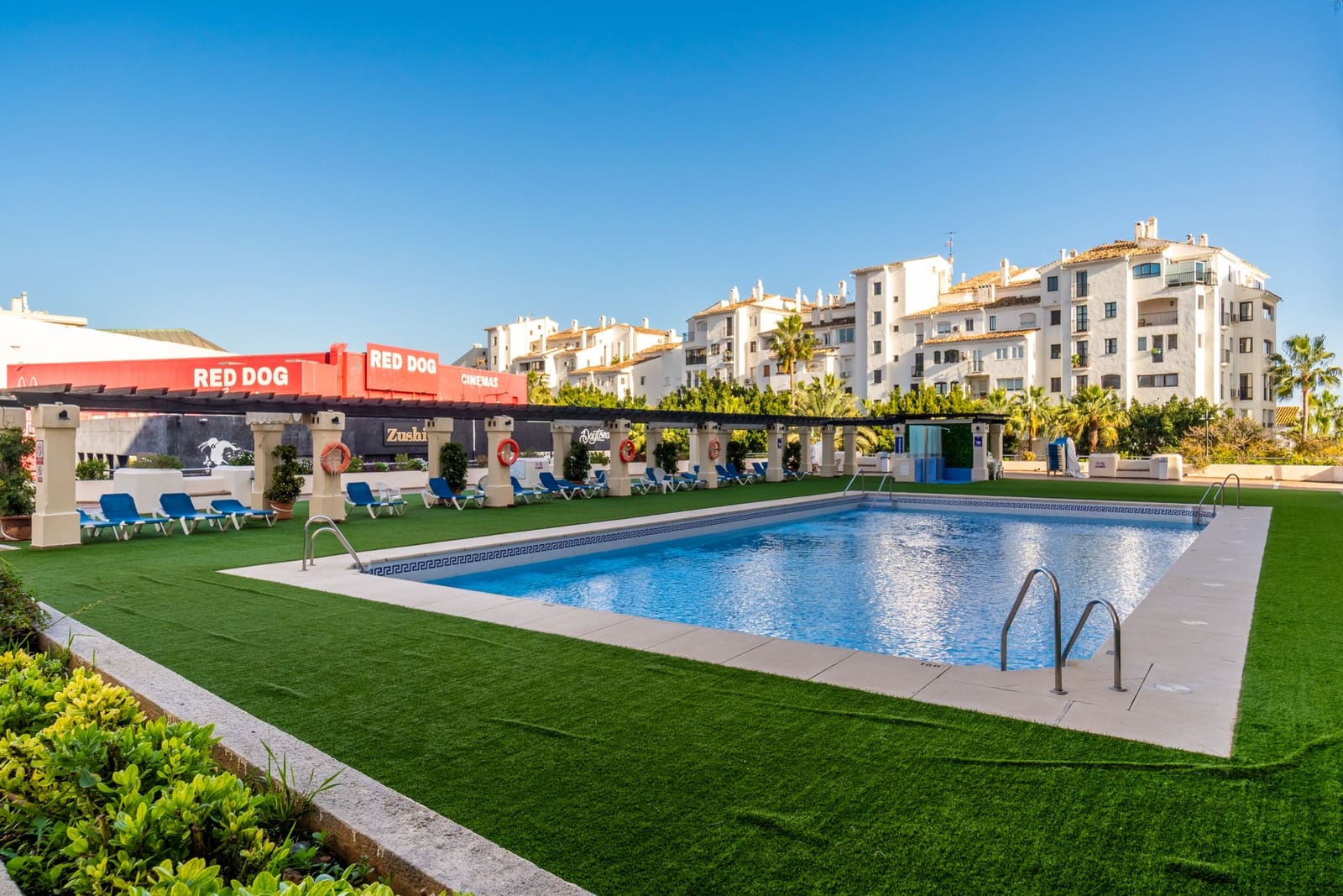 3 makuuhuone Huoneisto myytävänä paikassa Marbella mukana uima-altaan 
autotalli - 880 000 € (Ref: 9651711)