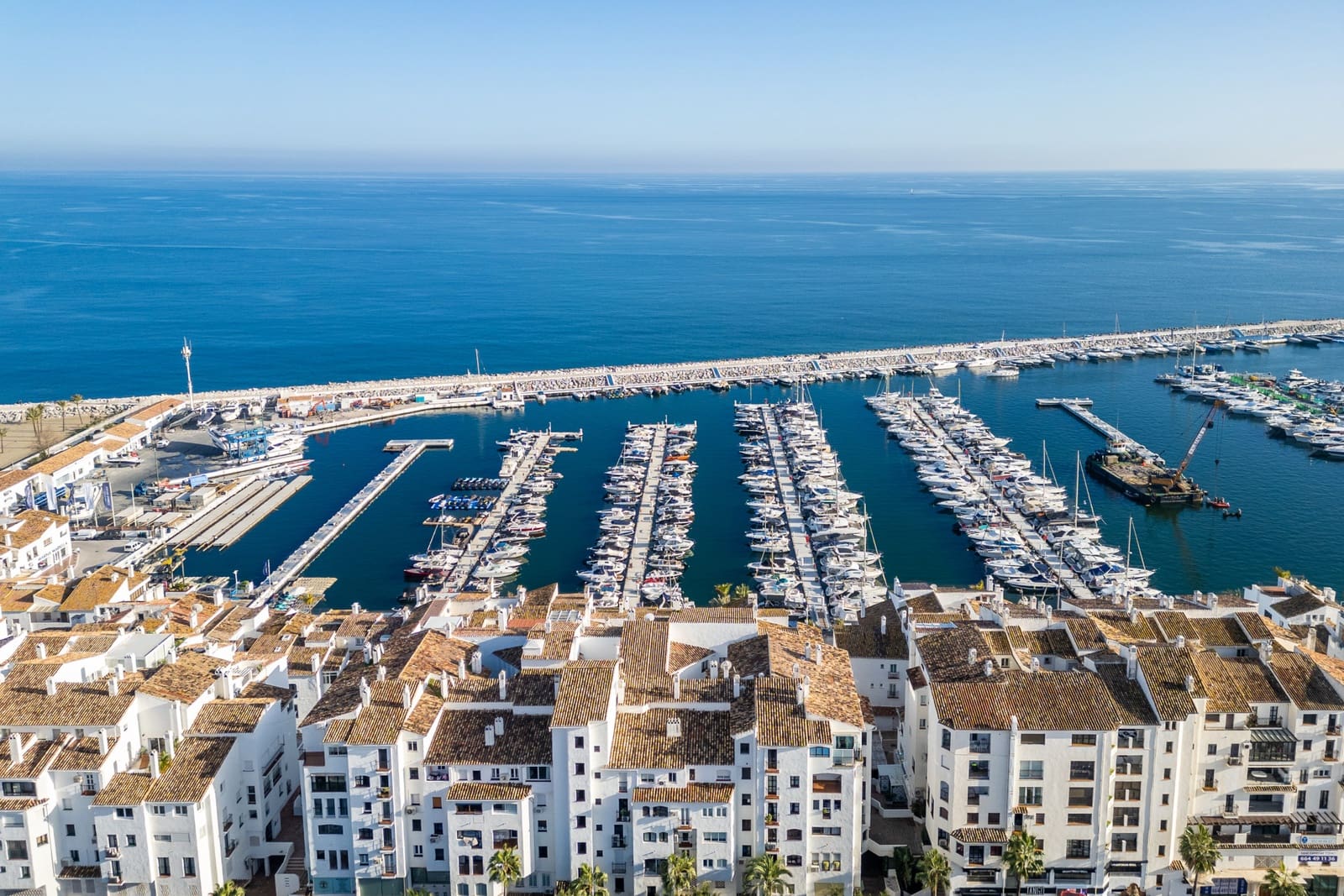 3 makuuhuone Huoneisto myytävänä paikassa Marbella mukana uima-altaan 
autotalli - 880 000 € (Ref: 9651711)