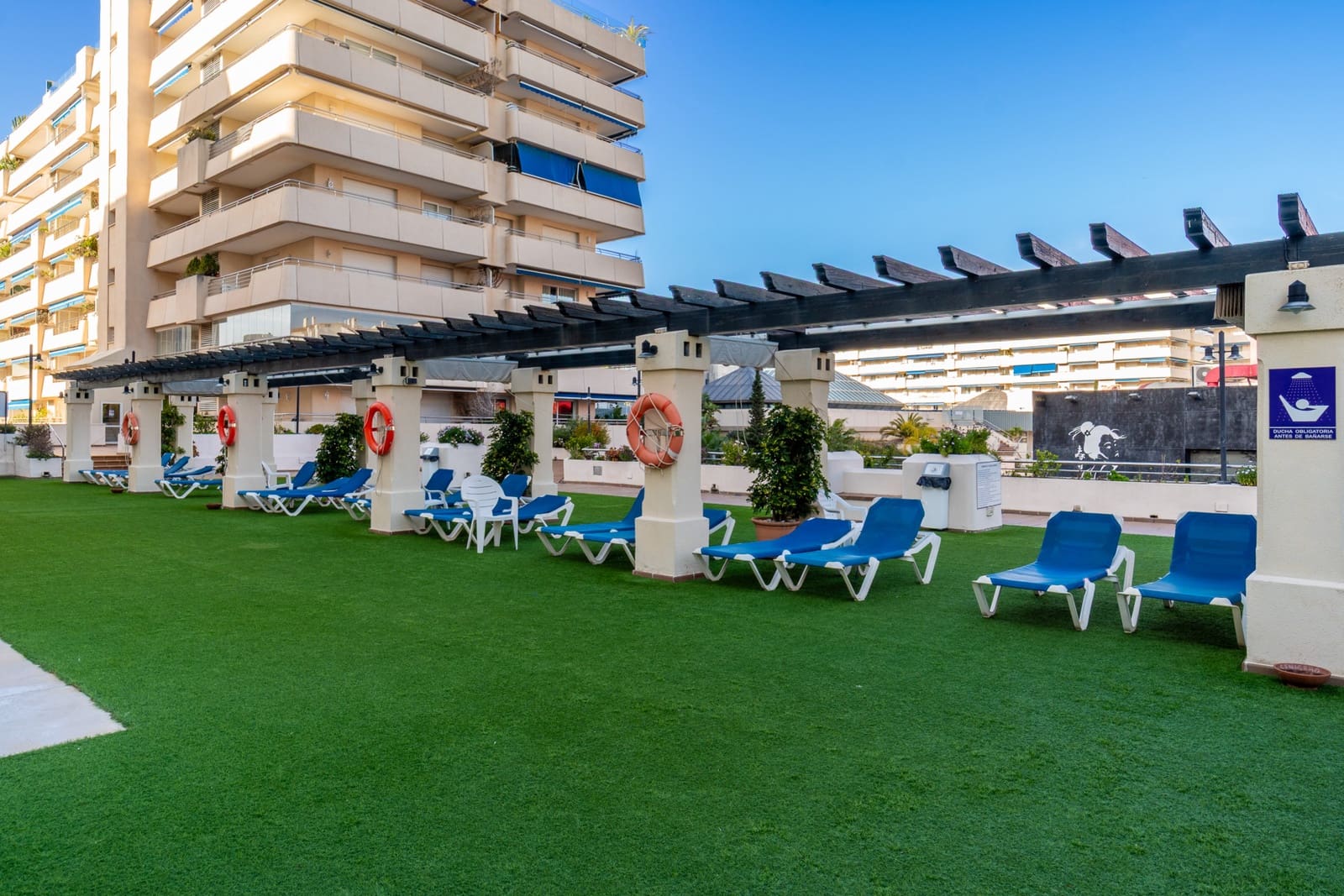 3 makuuhuone Huoneisto myytävänä paikassa Marbella mukana uima-altaan 
autotalli - 880 000 € (Ref: 9651711)