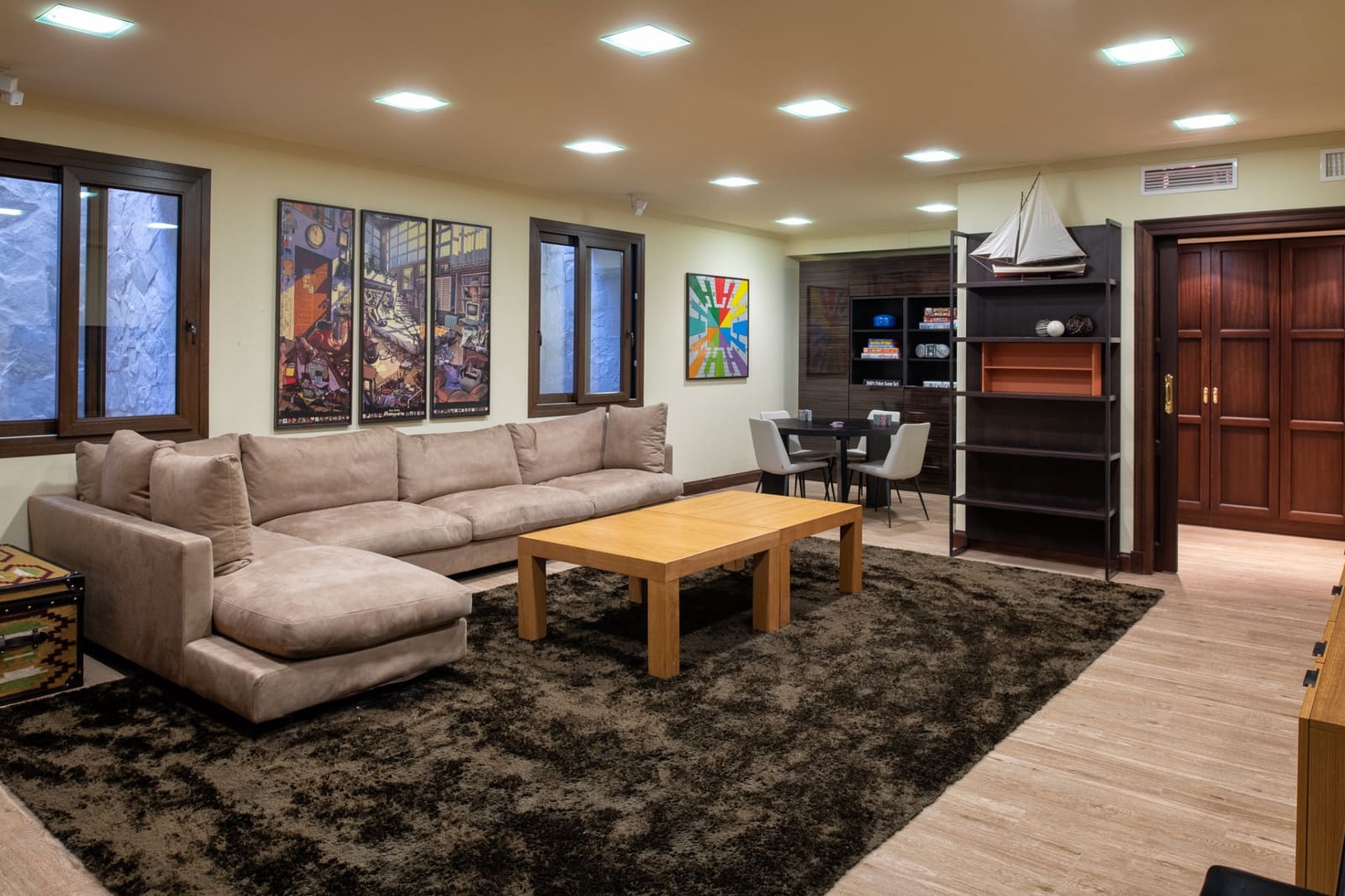 5 bedroom Villa for sale in Marbella with pool garage - € 4,500,000 (Ref: 9651712)