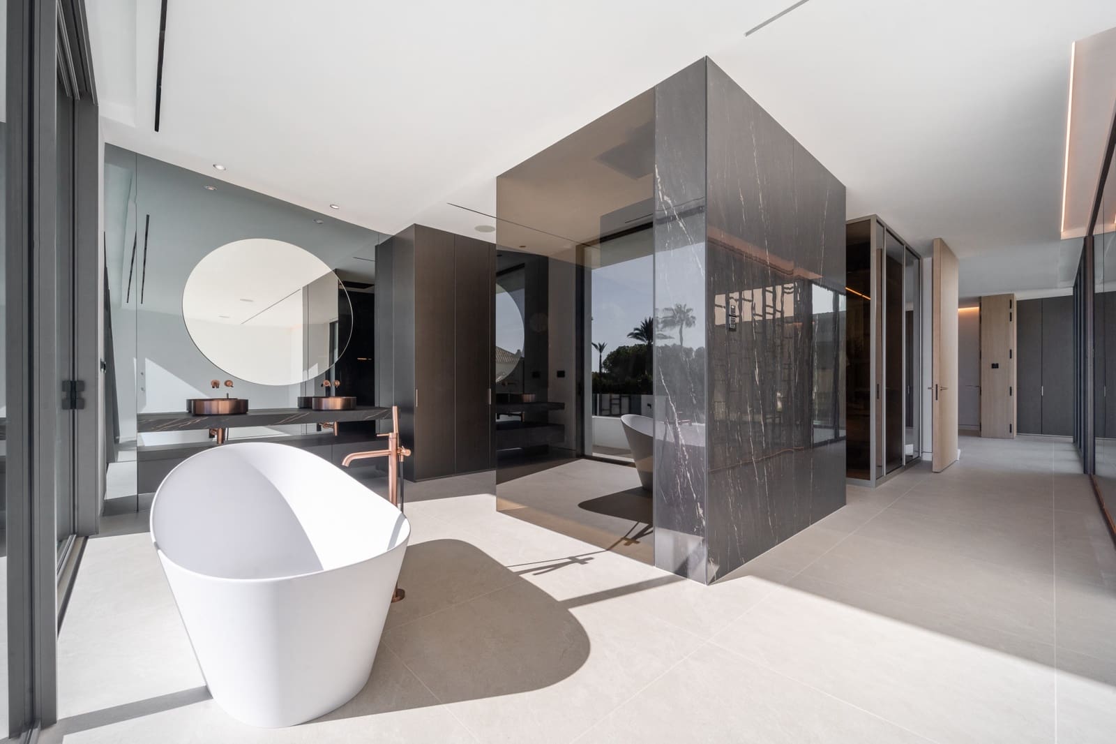 3 soveværelse Villa til salg i Marbella med swimmingpool garage - € 5.950.000 (Ref: 9655863)