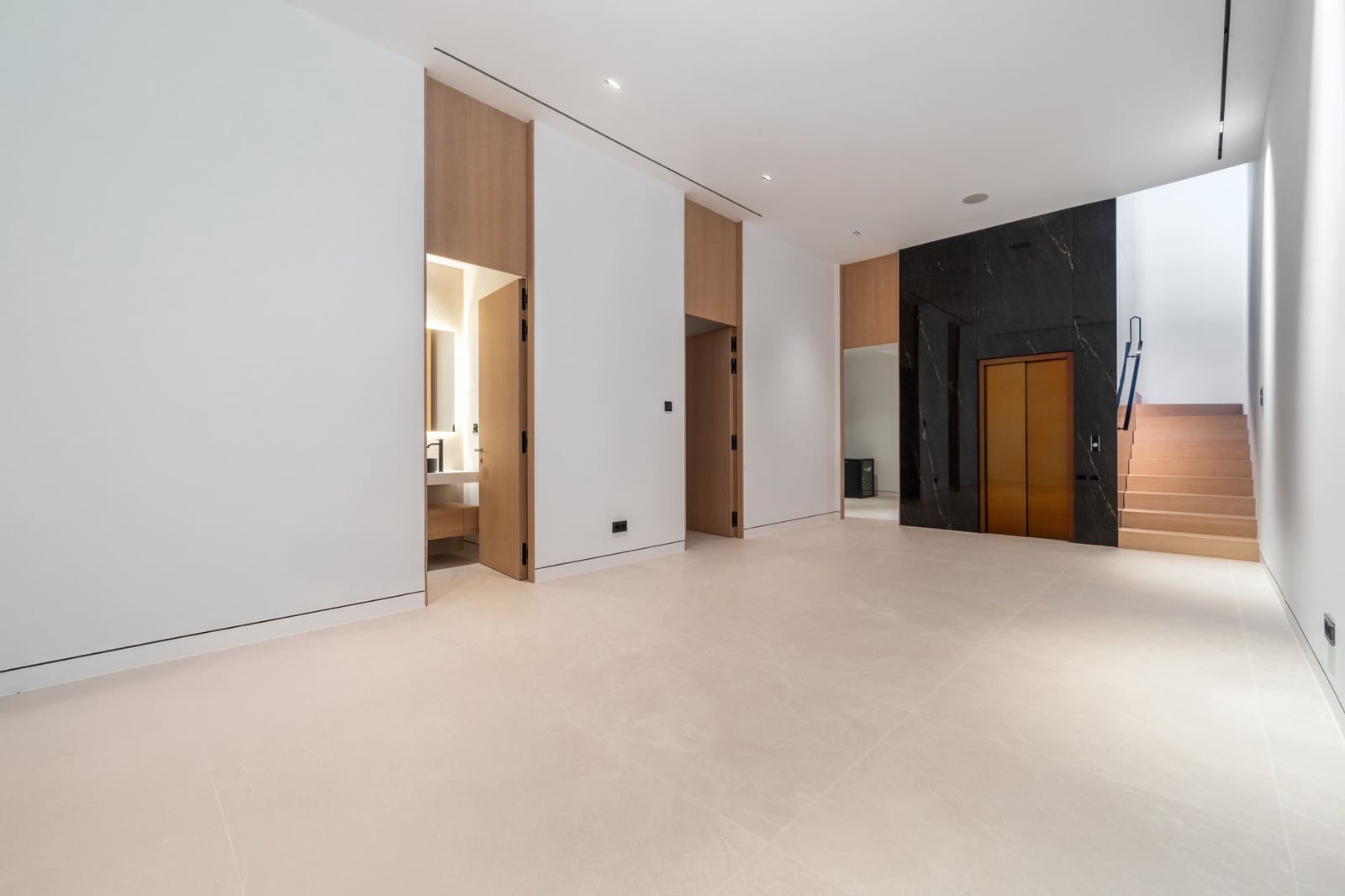 3 soveværelse Villa til salg i Marbella med swimmingpool garage - € 5.950.000 (Ref: 9655863)