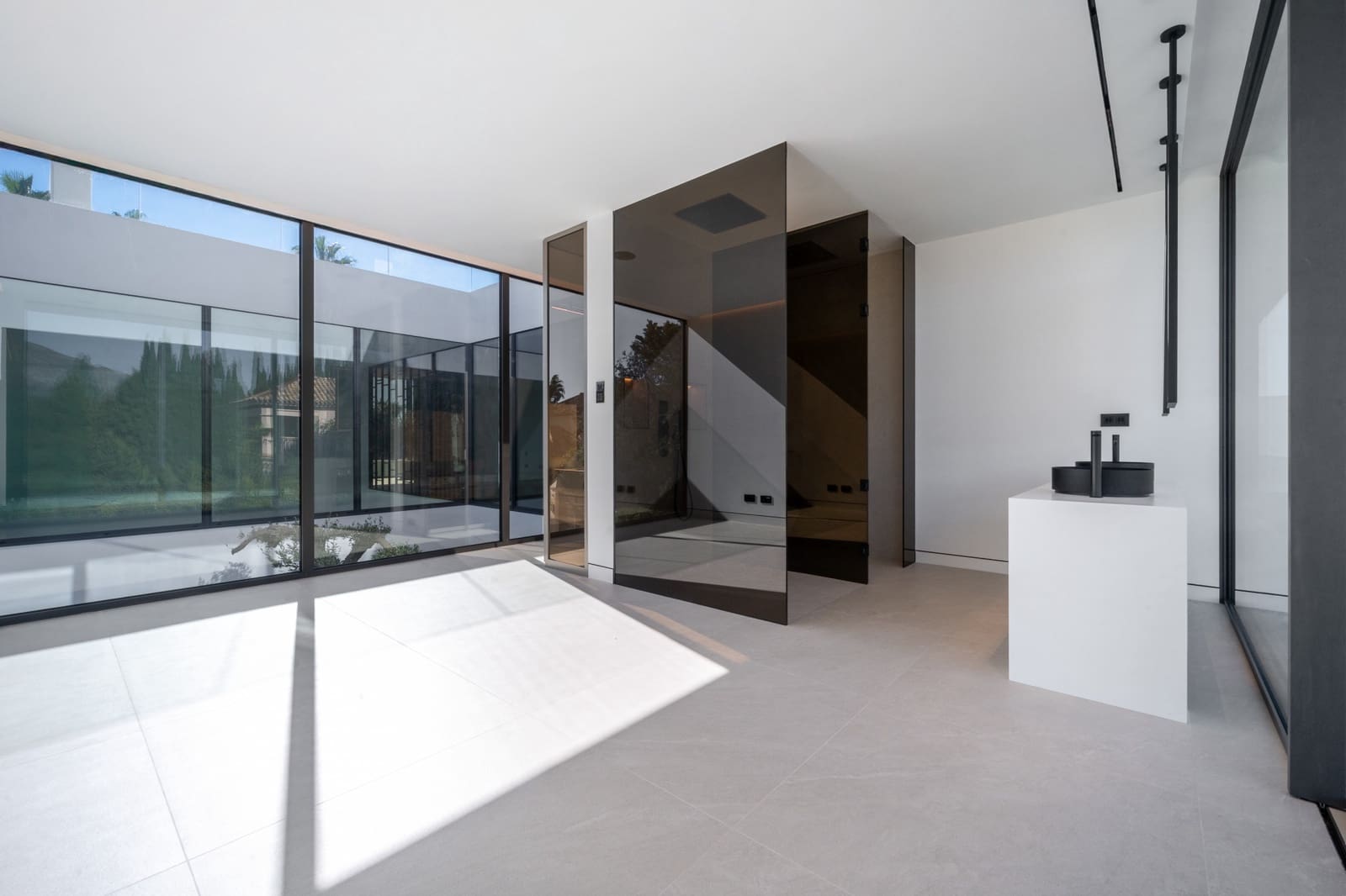 3 soveværelse Villa til salg i Marbella med swimmingpool garage - € 5.950.000 (Ref: 9655863)