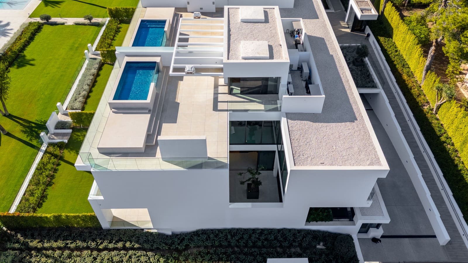 3 soveværelse Villa til salg i Marbella med swimmingpool garage - € 5.950.000 (Ref: 9655863)