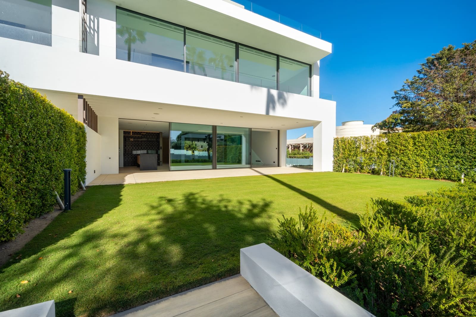 3 soveværelse Villa til salg i Marbella med swimmingpool garage - € 5.950.000 (Ref: 9655863)