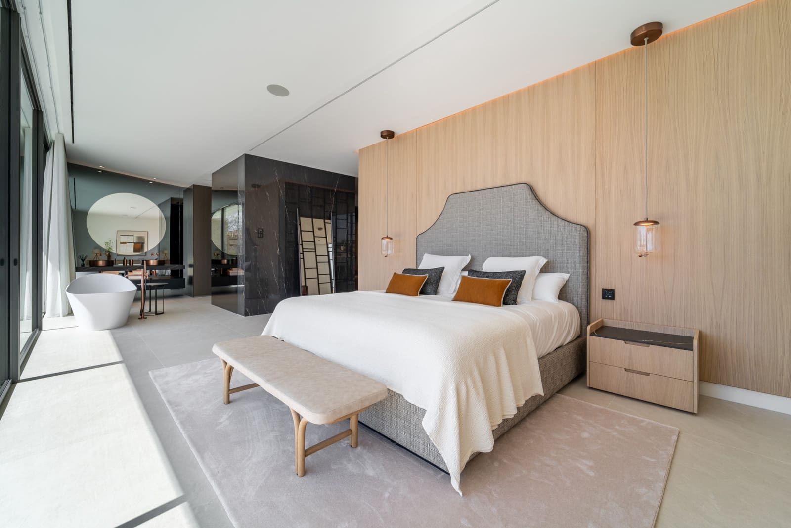 3 bedroom Villa for sale in Marbella with pool garage - € 5,950,000 (Ref: 9655863)