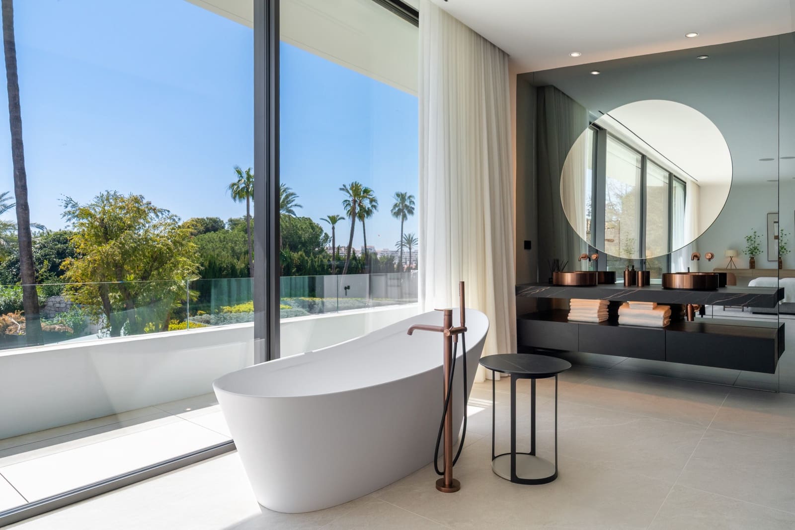 3 bedroom Villa for sale in Marbella with pool garage - € 5,950,000 (Ref: 9655863)