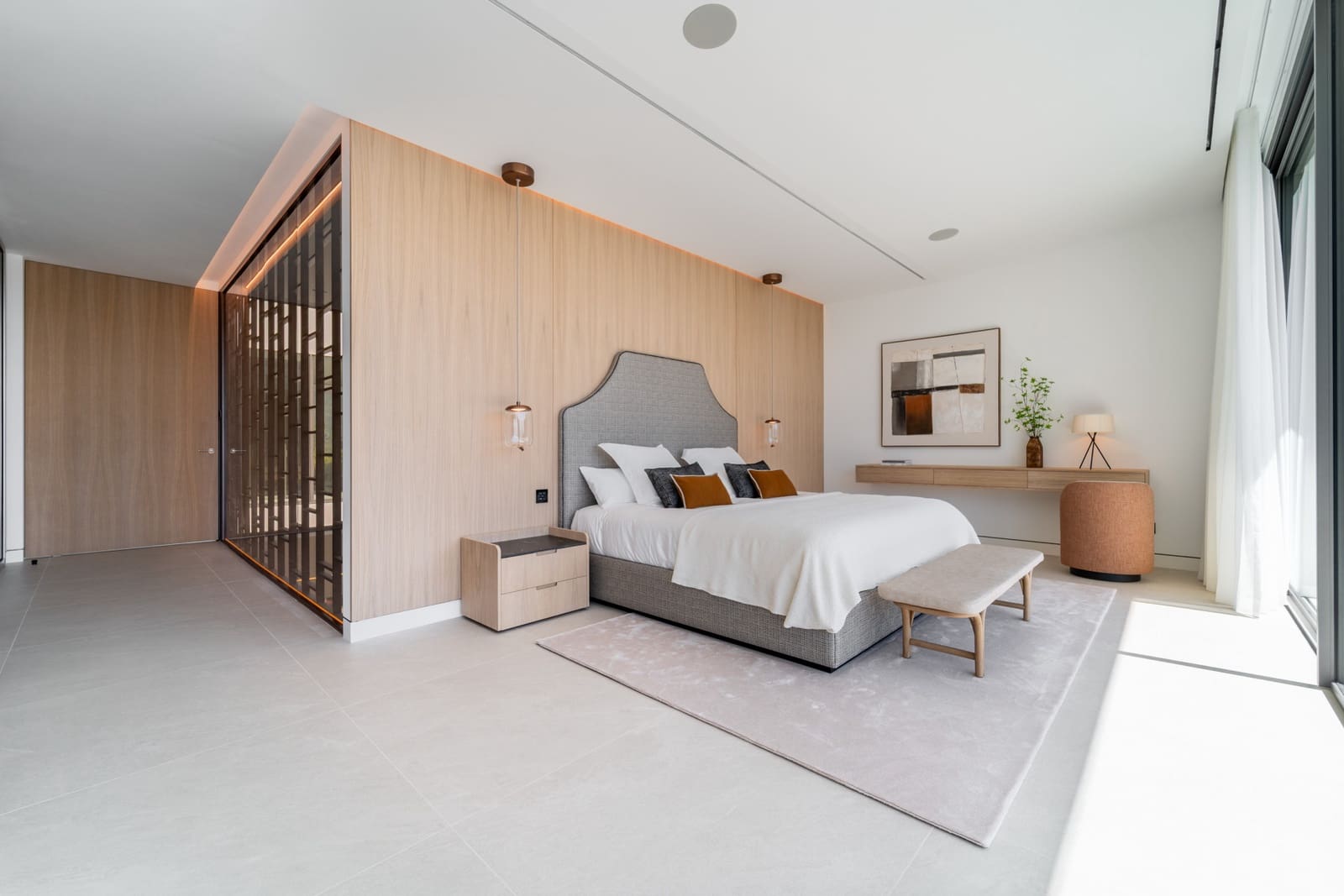 3 bedroom Villa for sale in Marbella with pool garage - € 5,950,000 (Ref: 9655863)