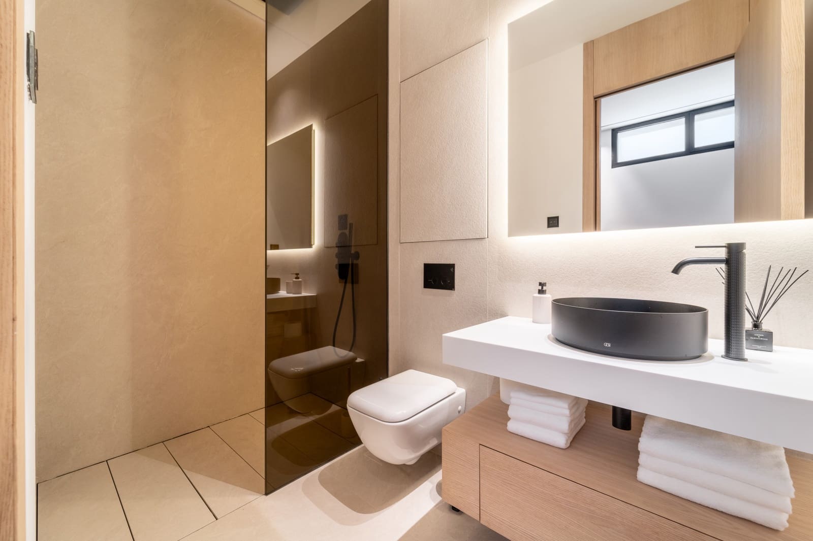 3 bedroom Villa for sale in Marbella with pool garage - € 5,950,000 (Ref: 9655863)