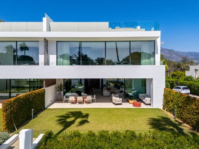 3 quarto Moradia para venda em Marbella com piscina garagem - 5 950 000 € (Ref: 9655863)