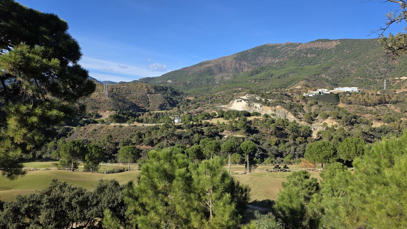 Building Plot for sale in La Zagaleta - € 3,995,000 (Ref: 9666199)