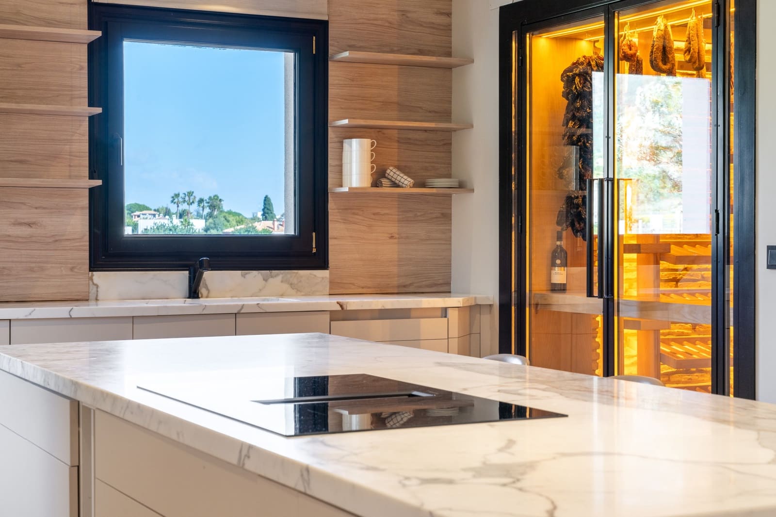 4 slaapkamer Penthouse te huur in Marbella met zwembad garage - € 18.000 (Ref: 9667178)