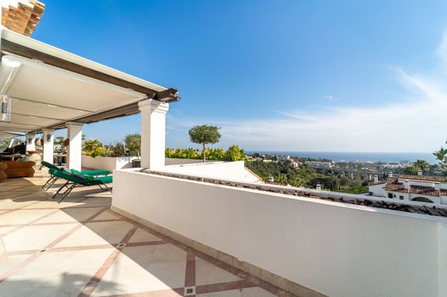 4 Zimmer Penthouse zu vermieten in Marbella mit Pool Garage - 16.500 € (Ref: 9667178)