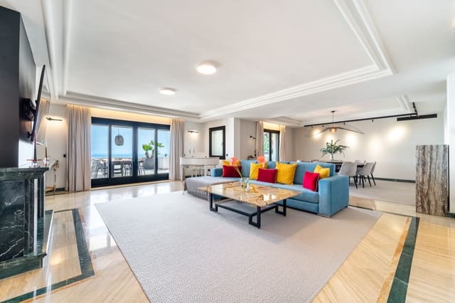 4 slaapkamer Penthouse te huur in Marbella met zwembad garage - € 18.000 (Ref: 9667178)