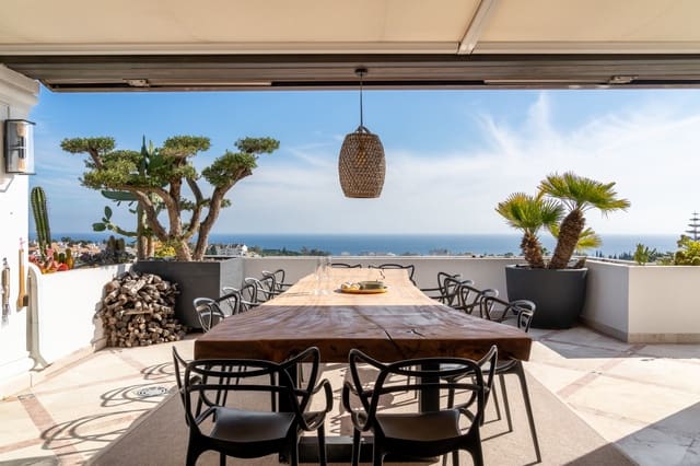 4 soveværelse Penthouse til leje i Marbella med swimmingpool garage - € 16.500 (Ref: 9667178)