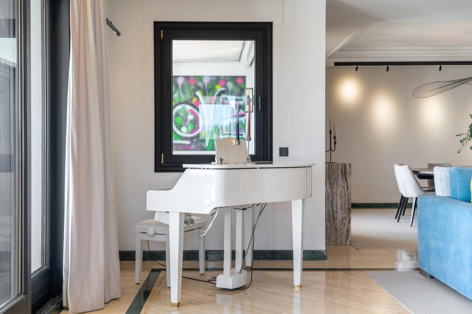 4 soveværelse Penthouse til leje i Marbella med swimmingpool garage - € 16.500 (Ref: 9667178)