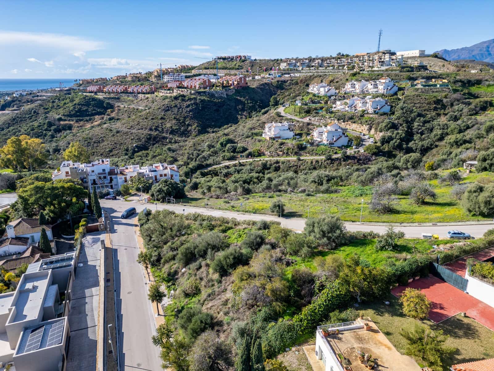 Building Plot for sale in Benahavis - € 2,145,000 (Ref: 9670314)