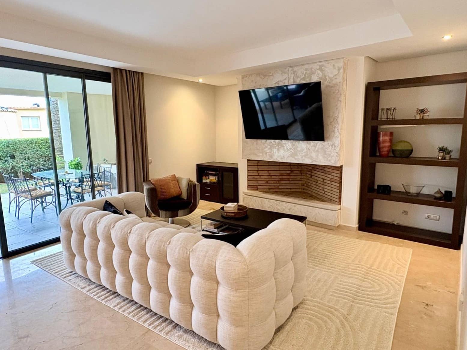 2 soveværelse Lejlighed til leje i Marbella med swimmingpool garage - € 5.000 (Ref: 9672453)