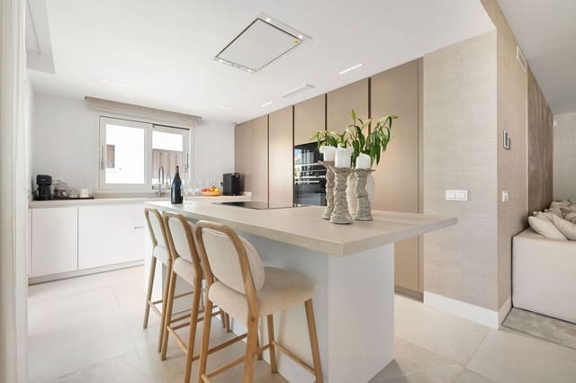 3 sovrum Takvåning till salu i Marbella med pool garage - 3 895 000 € (Ref: 9677062)