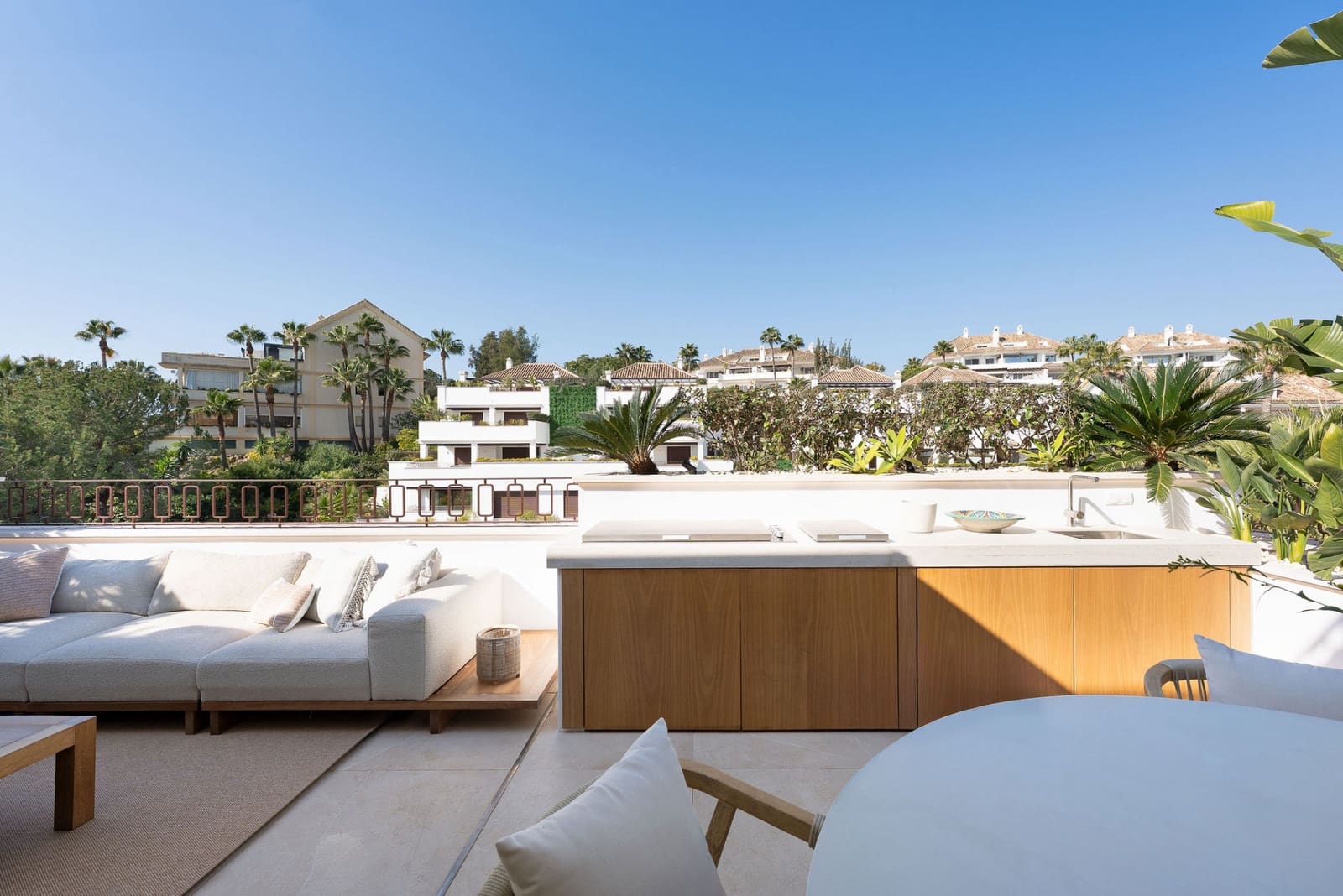 3 slaapkamer Penthouse te koop in Marbella met zwembad garage - € 3.895.000 (Ref: 9677062)