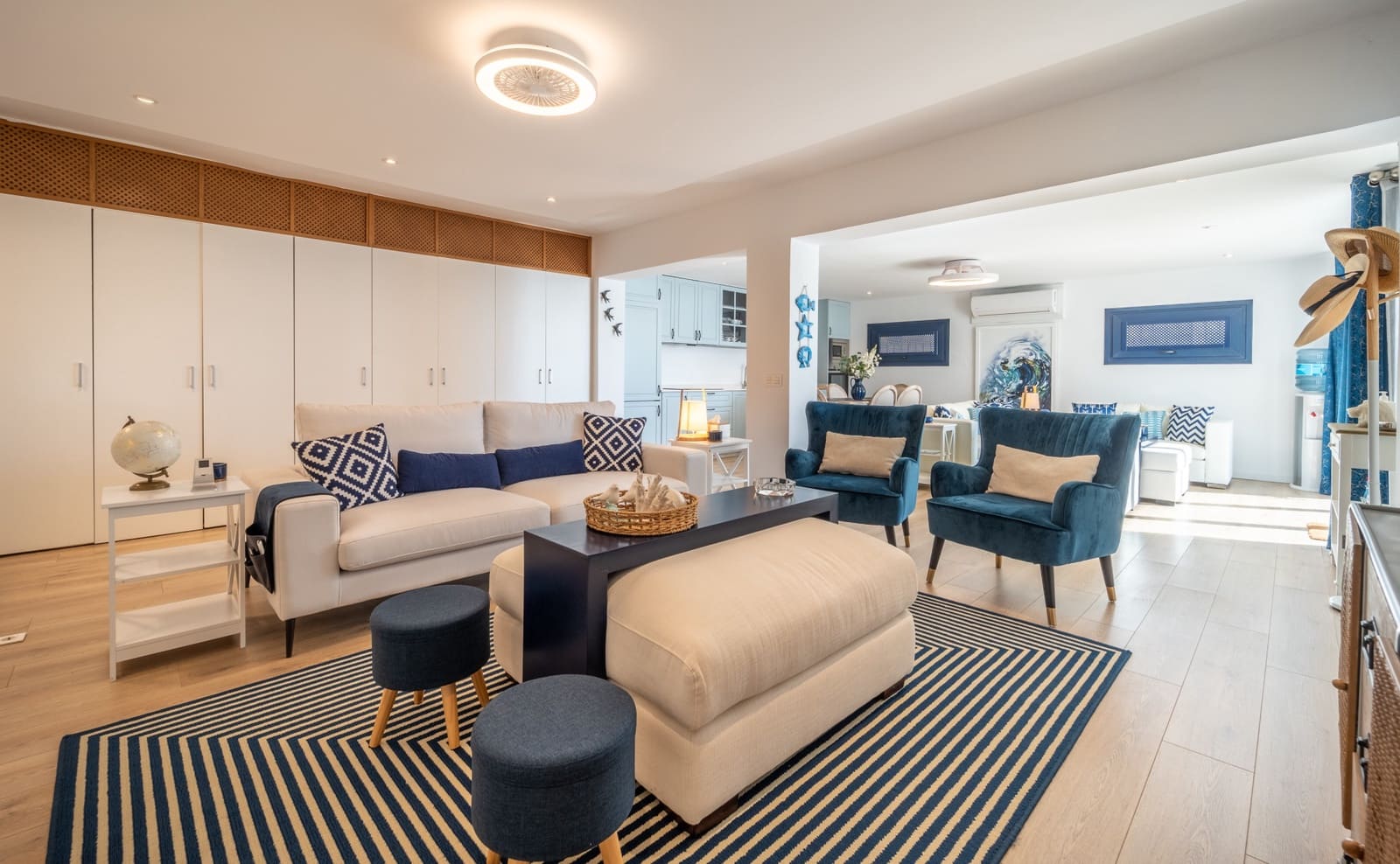 2 chambre Maison de Ville à vendre à Estepona avec piscine garage - 1 500 000 € (Ref: 9677063)