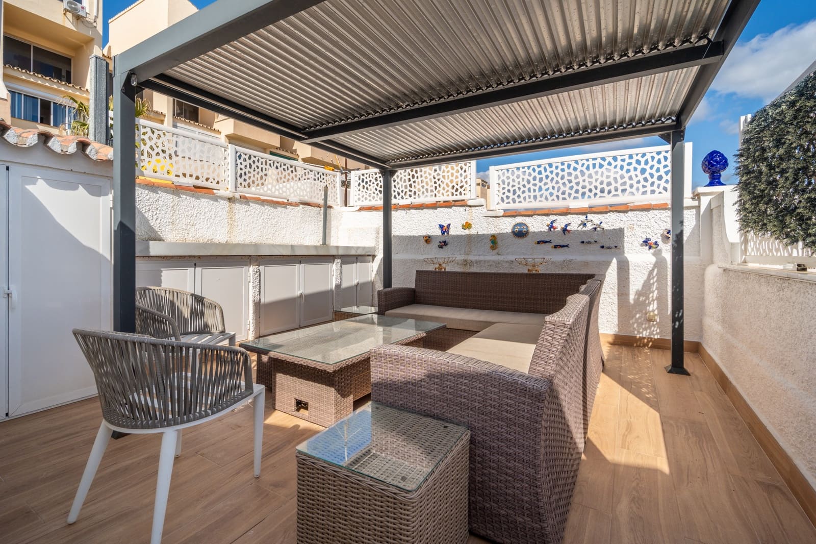 2 chambre Maison de Ville à vendre à Estepona avec piscine garage - 1 500 000 € (Ref: 9677063)