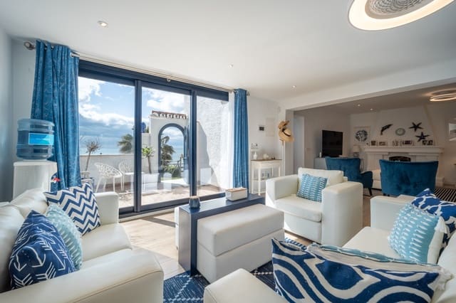 2 sypialnia Dom na sprzedaż w Estepona z basenem garażem - 1 500 000 € (Ref: 9677063)