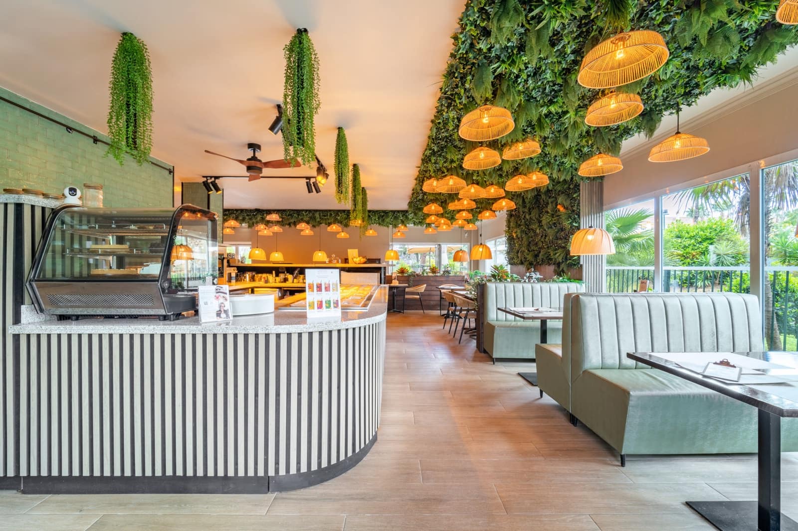 3 bedroom Apartment for rent in Marbella with pool garage - € 2,500 (Ref: 9679279)