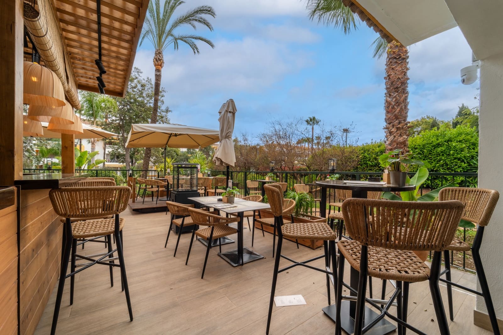 3 bedroom Apartment for rent in Marbella with pool garage - € 2,500 (Ref: 9679279)