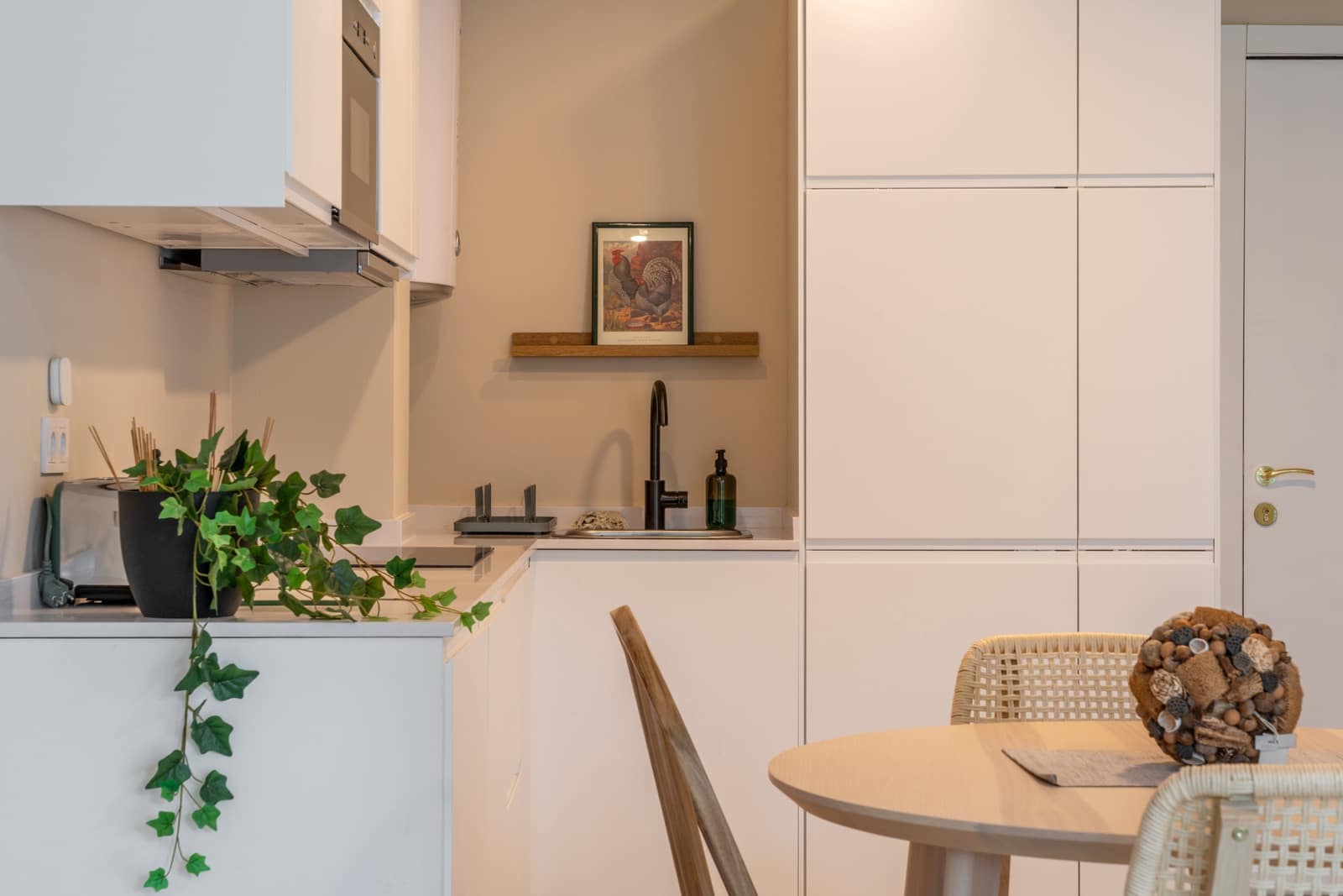 1 bedroom Apartment for rent in Golden Mile with pool garage - € 2,200 (Ref: 9679280)