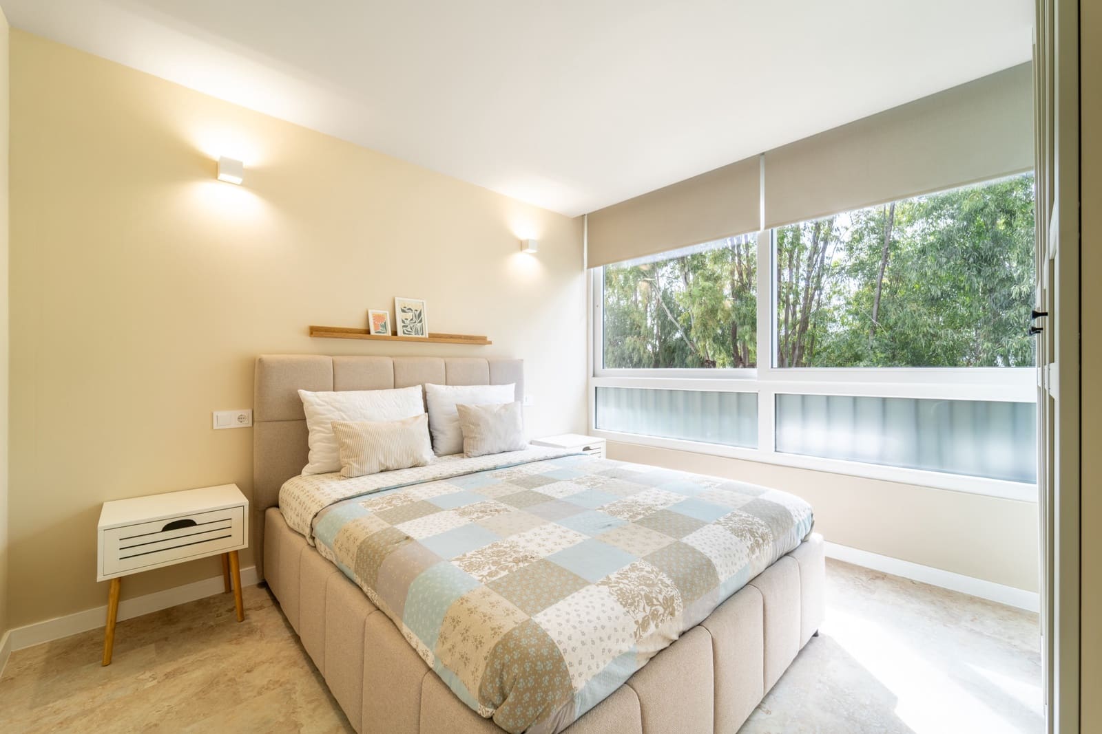 1 bedroom Apartment for rent in Golden Mile with pool garage - € 2,200 (Ref: 9679280)